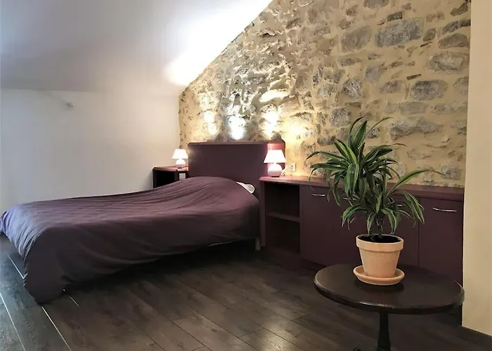 Coeur De Goudargues! 2 Ou 3 Pers , Extérieur, Clim *